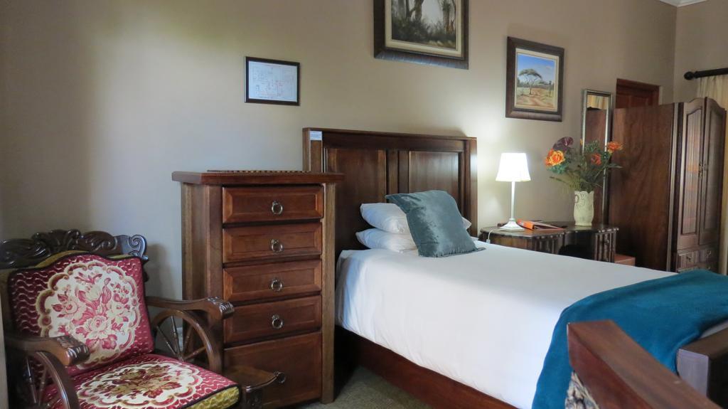 Eagles Rock Guest House Претория Номер фото